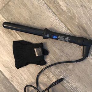 NWOT Nume curling wand